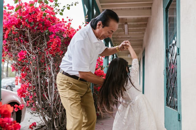 Xantronesia kapcsolatok